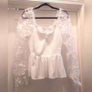 New Arula boho peplum lace sleeve shirt sz B/18